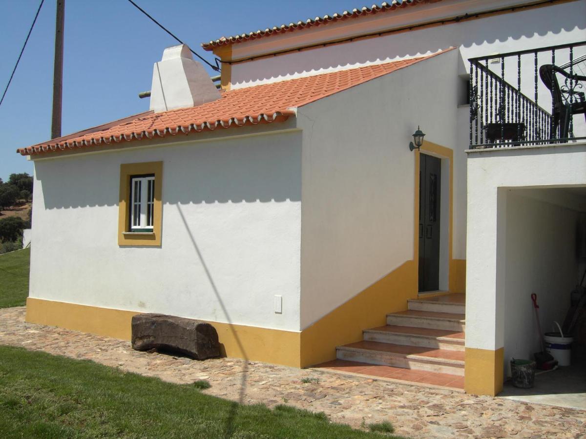 Вілла House With Authentic Tiling And Antique Furniture Монтемор-у-Нову Екстер'єр фото