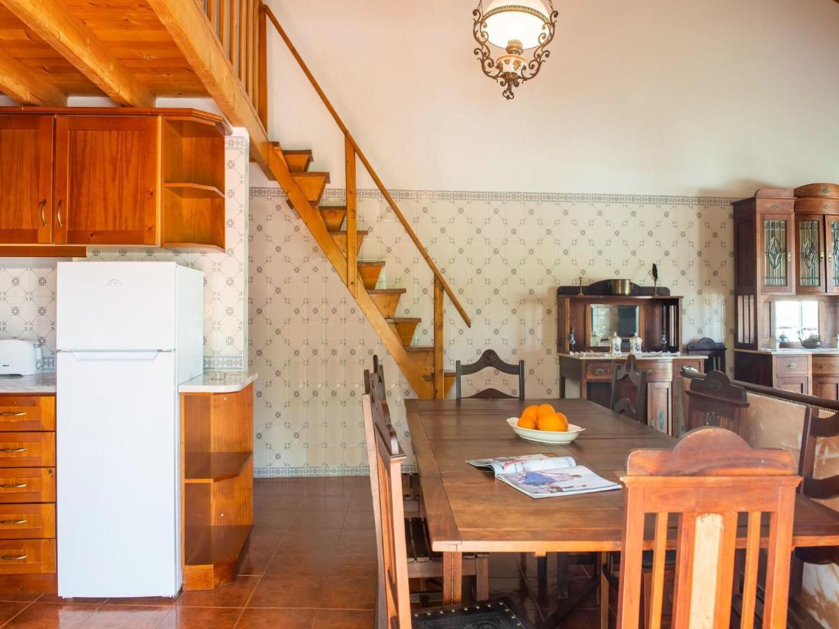 Вілла House With Authentic Tiling And Antique Furniture Монтемор-у-Нову Екстер'єр фото