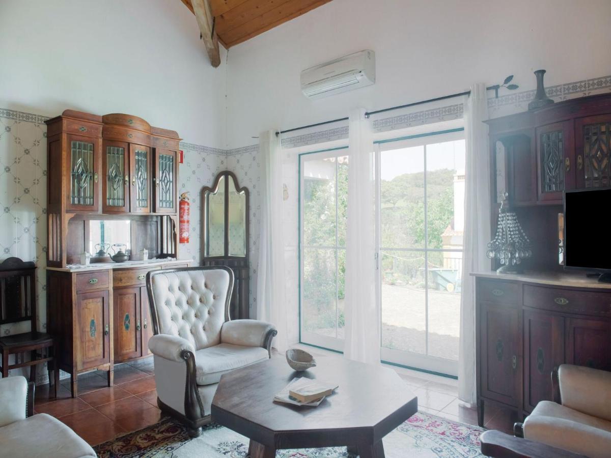Вілла House With Authentic Tiling And Antique Furniture Монтемор-у-Нову Екстер'єр фото